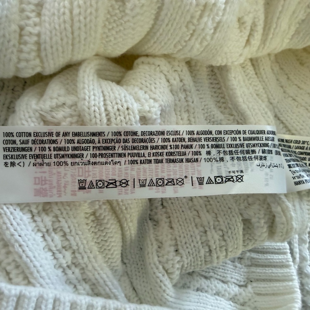 Disney Vacation Club White Crew Spirit Jersey M - Picture 8 of 9